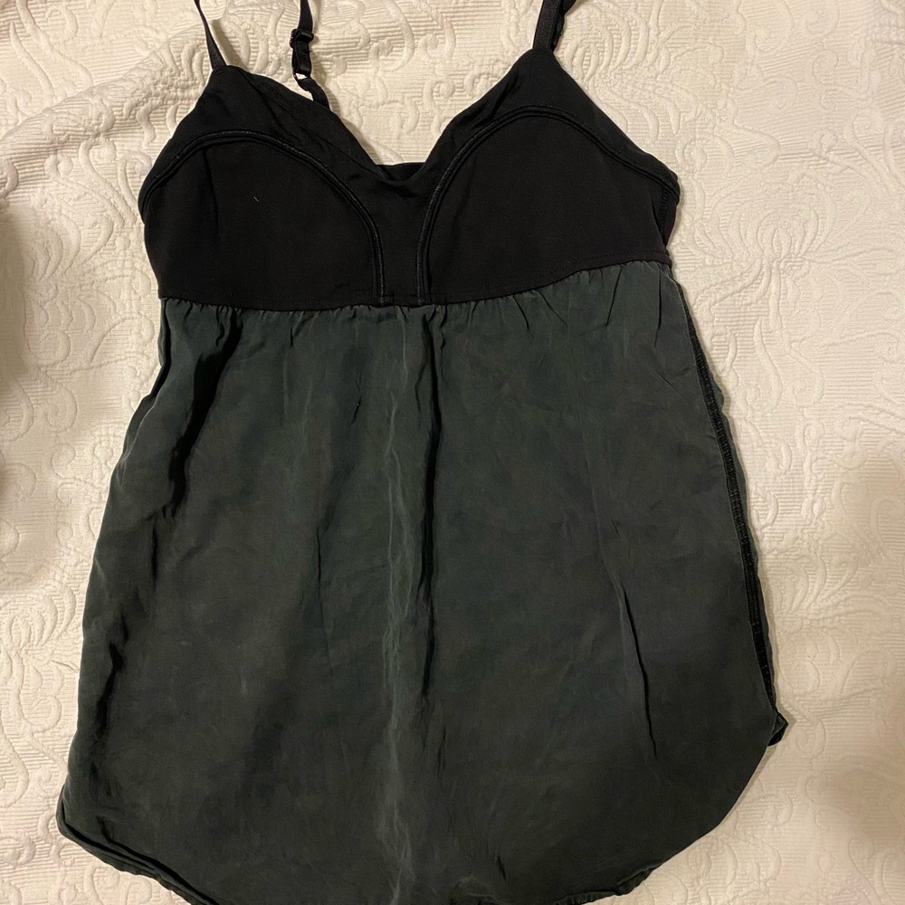 Lululemon Tank - Picture 3 of 3